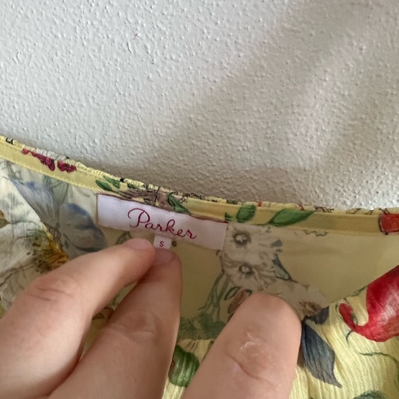 PARKER Vicky dress in spring sangria
Small - Picture 5 of 8